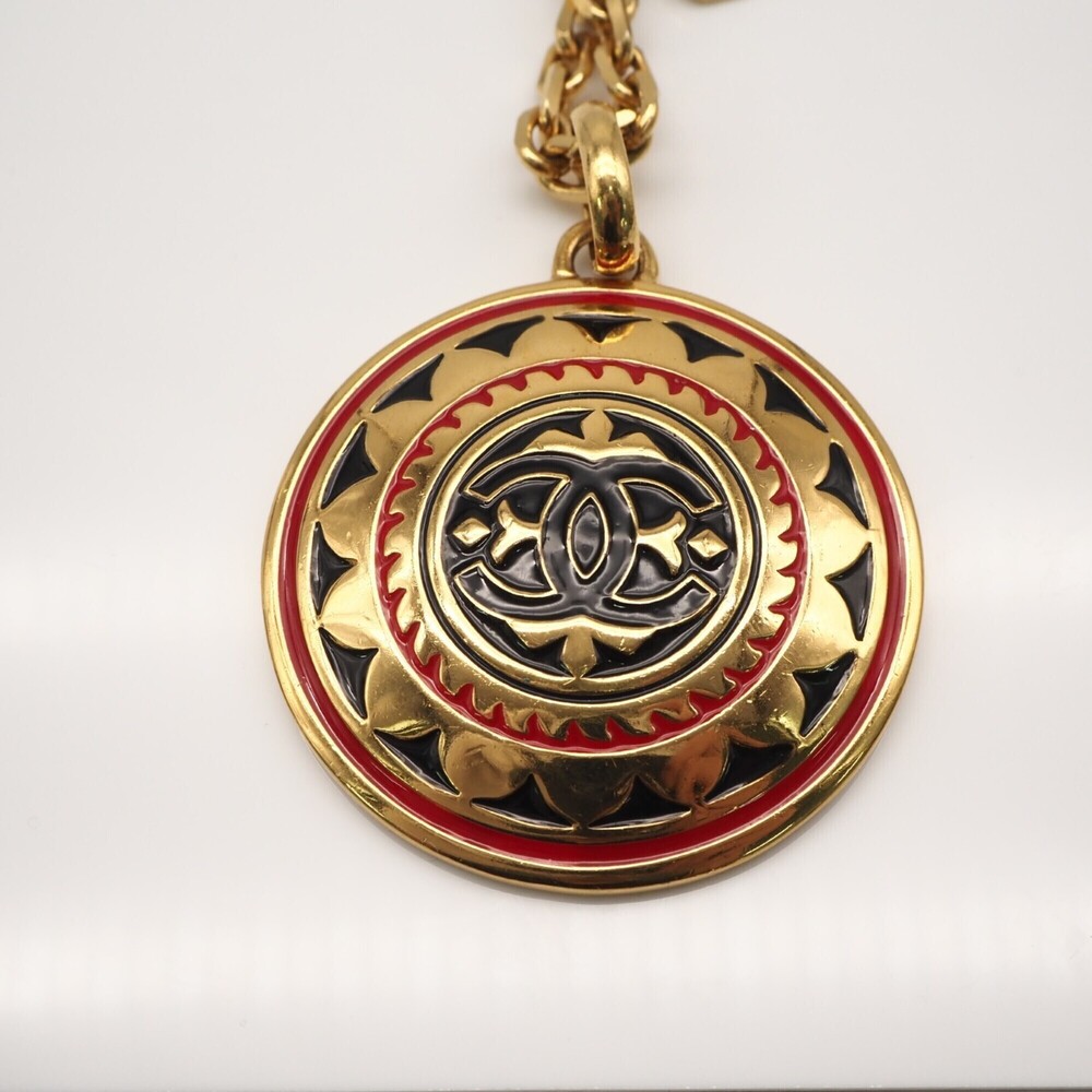 CHANEL Necklace - Picture 2 of 13